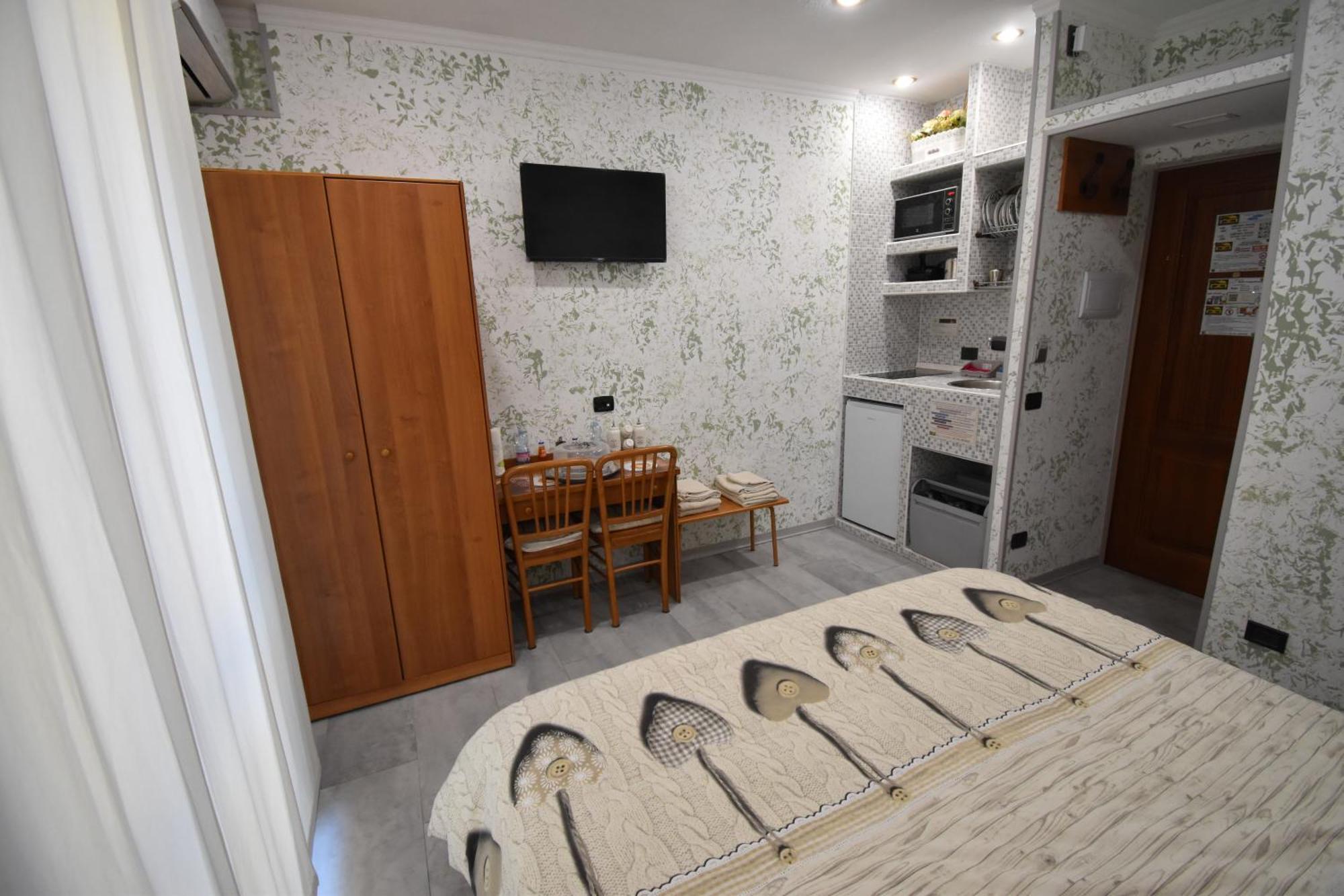 Vichyenichy Hotel Morena Quarto foto