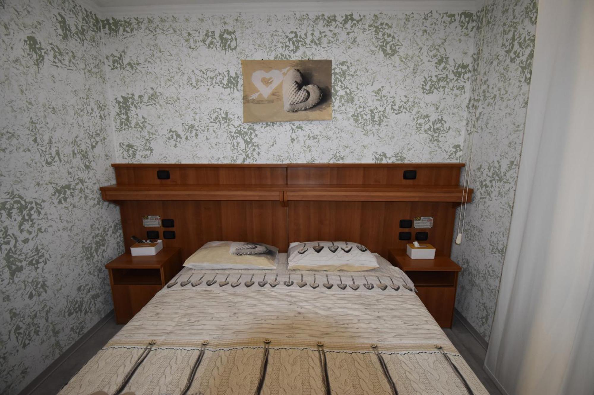 Vichyenichy Hotel Morena Quarto foto